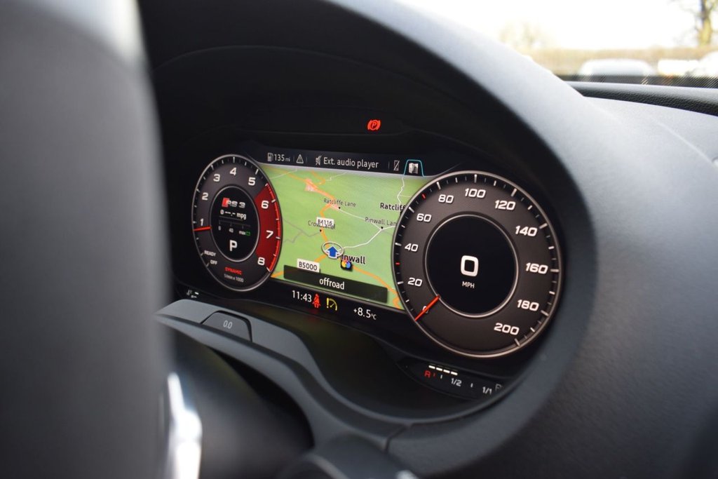 Used Audi RS3 2018 for sale - 77436552: Photo 15