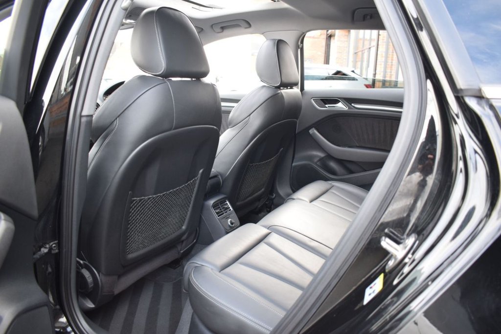 Used Audi RS3 2018 for sale - 77436552: Photo 32