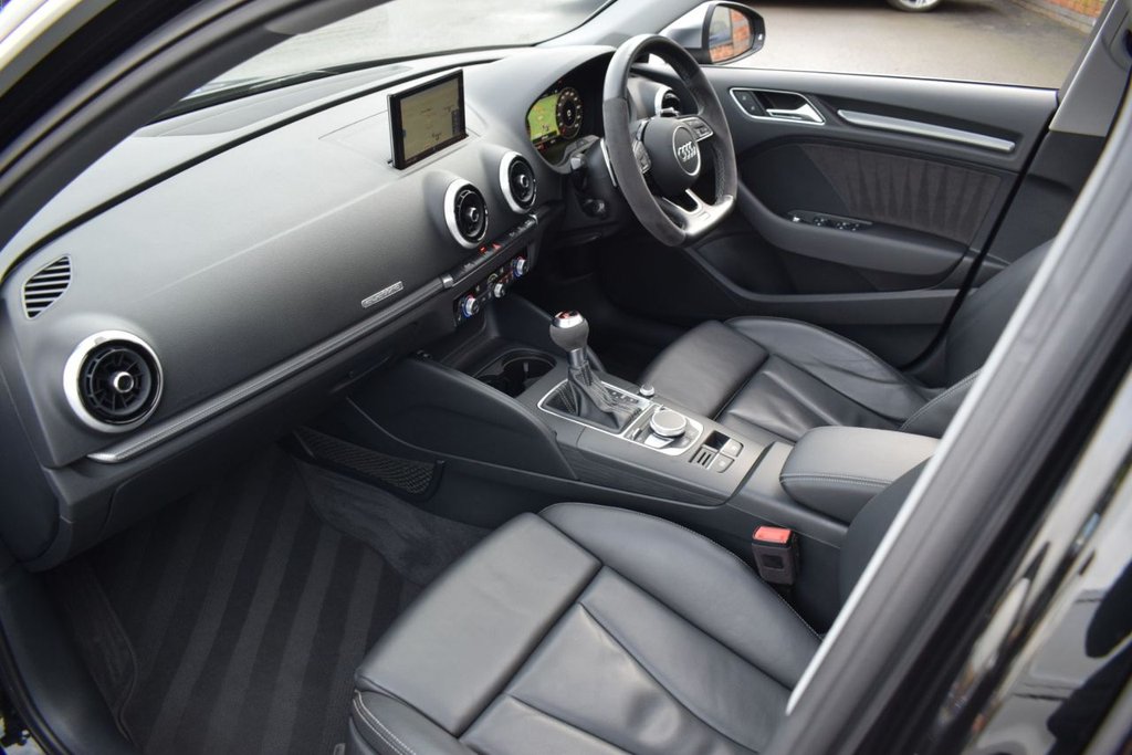 Used Audi RS3 2018 for sale - 77436552: Photo 37