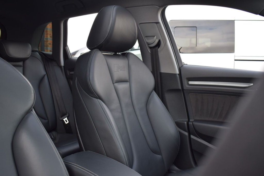 Used Audi RS3 2018 for sale - 77436552: Photo 5