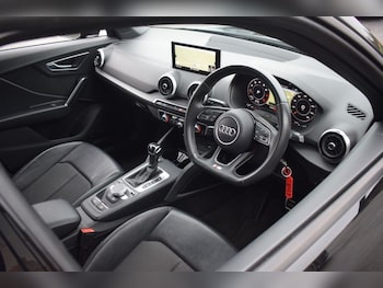 Used Audi Q2 2021 for sale - 77199743: Photo