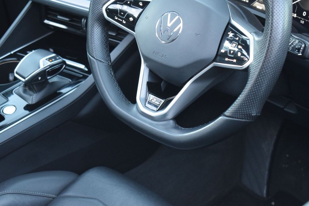 Used Volkswagen Touareg 2021 for sale - 77065125: Photo 15