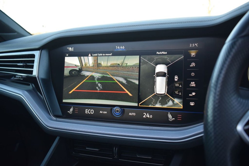 Used Volkswagen Touareg 2021 for sale - 77065125: Photo 21