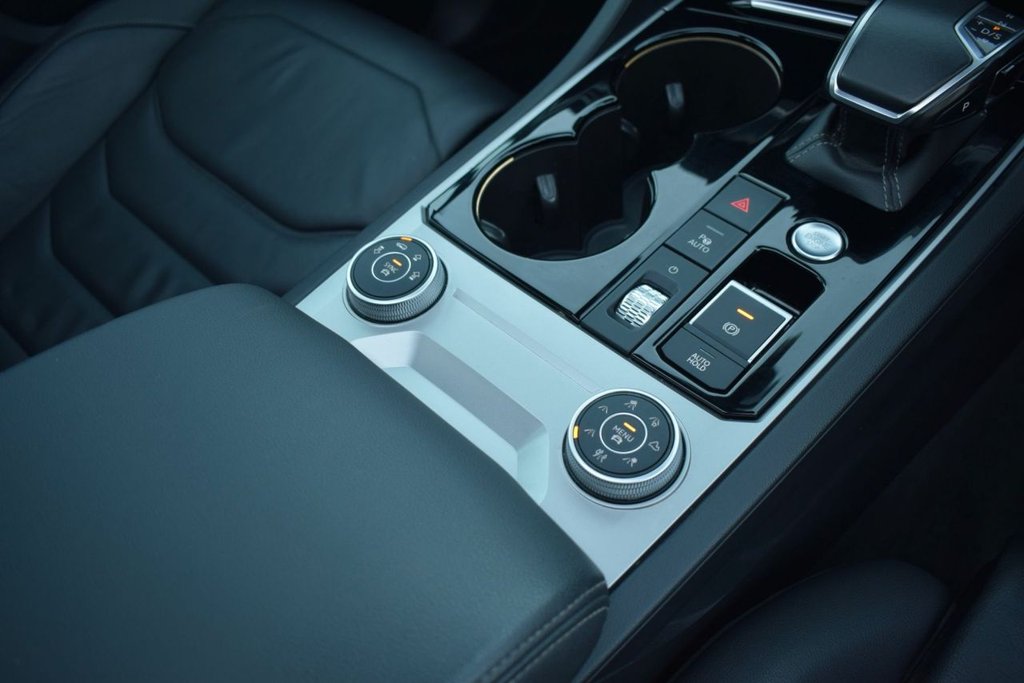 Used Volkswagen Touareg 2021 for sale - 77065125: Photo 22