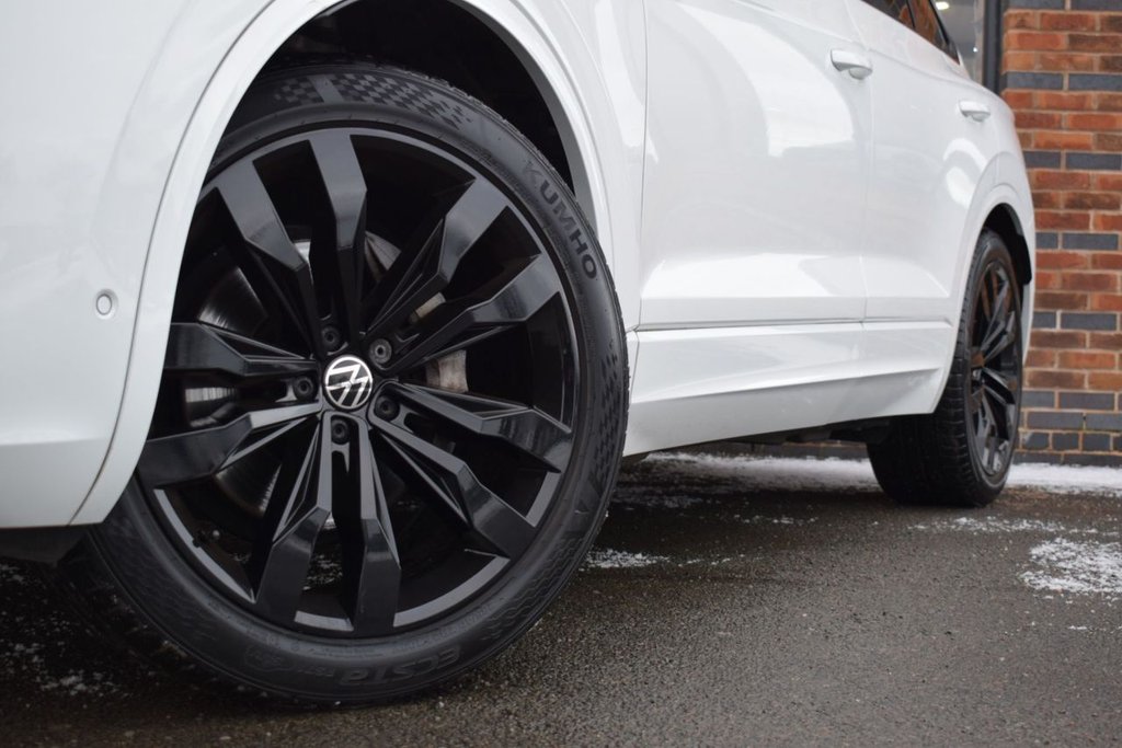 Used Volkswagen Touareg 2021 for sale - 77065125: Photo 42