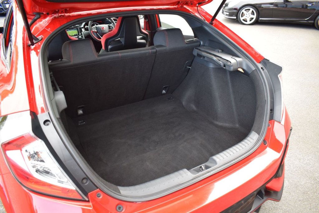 Used Honda Civic 2020 for sale - 76481594: Photo 29