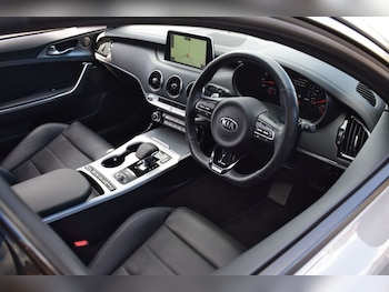 Used Kia Stinger 2021 for sale - 78543987: Photo