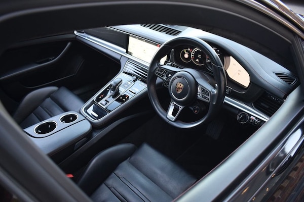 Used Porsche Panamera 2020 for sale - 74684908: Photo 3
