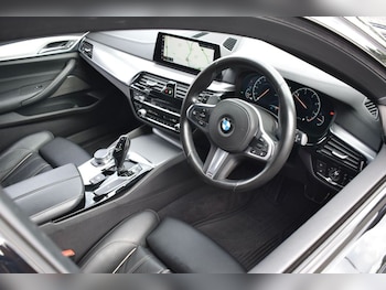 Used BMW 5 Series 2019 for sale - 75875392: Photo