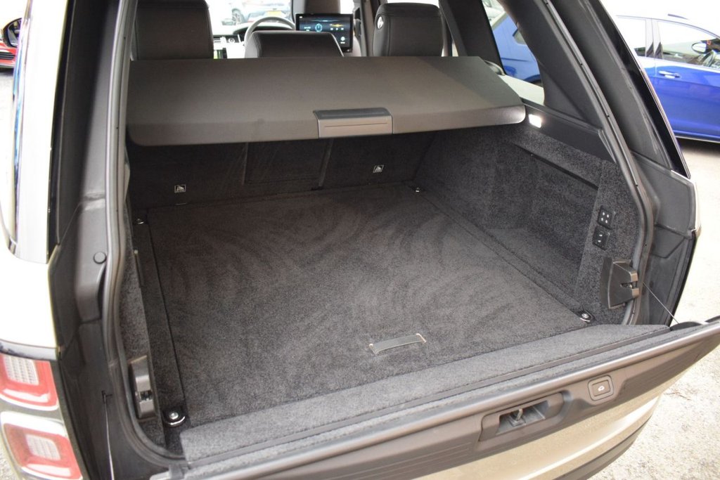 Used Land Rover Range Rover 2020 for sale - 77038080: Photo 32