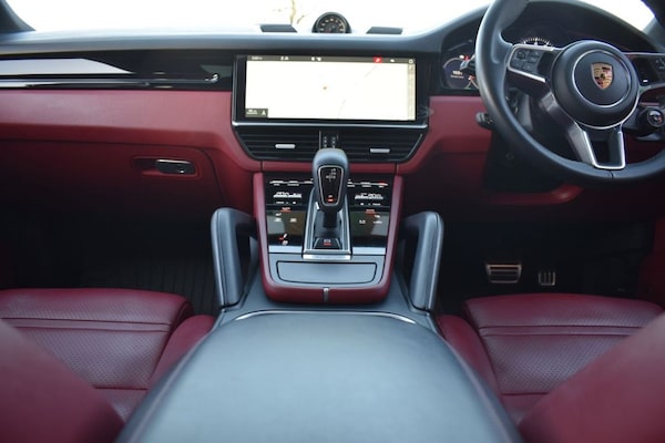 Used Porsche Cayenne 2020 for sale - 74930352: Photo 29