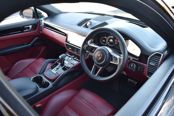 Used Porsche Cayenne 2020 for sale - 74930352: Photo 3