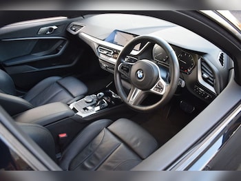 Used BMW 1 Series 2020 for sale - 76867784: Photo