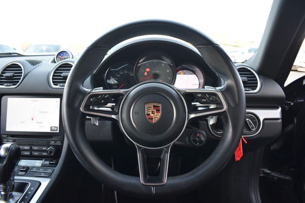 Used Porsche 718 Cayman 2019 for sale - 77680327: Photo 13