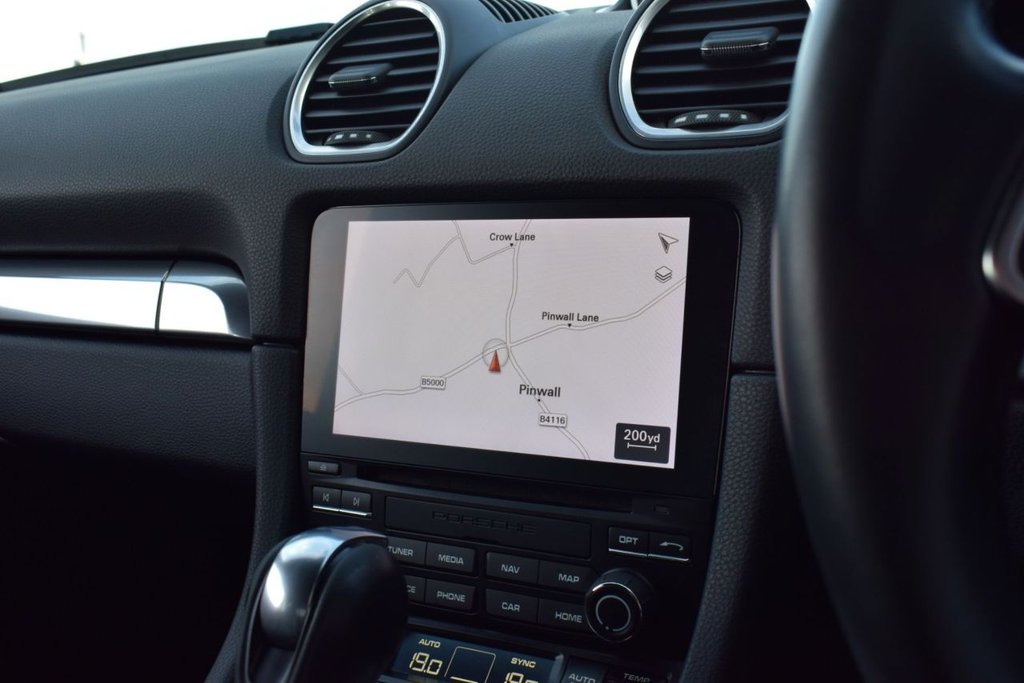 Used Porsche 718 Cayman 2019 for sale - 77680327: Photo 15