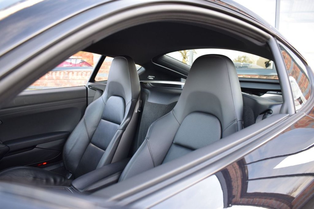 Used Porsche 718 Cayman 2019 for sale - 77680327: Photo 26