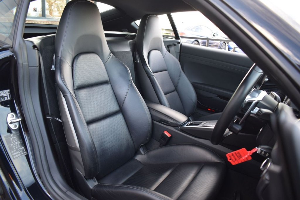 Used Porsche 718 Cayman 2019 for sale - 77680327: Photo 30