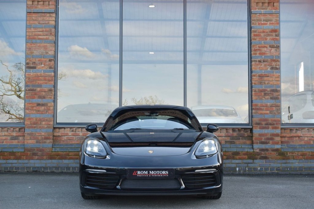 Used Porsche 718 Cayman 2019 for sale - 77680327: Photo 4