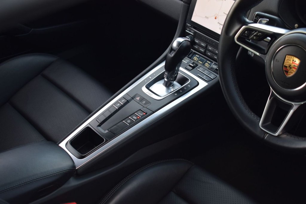 Used Porsche 718 Cayman 2019 for sale - 77680327: Photo 7