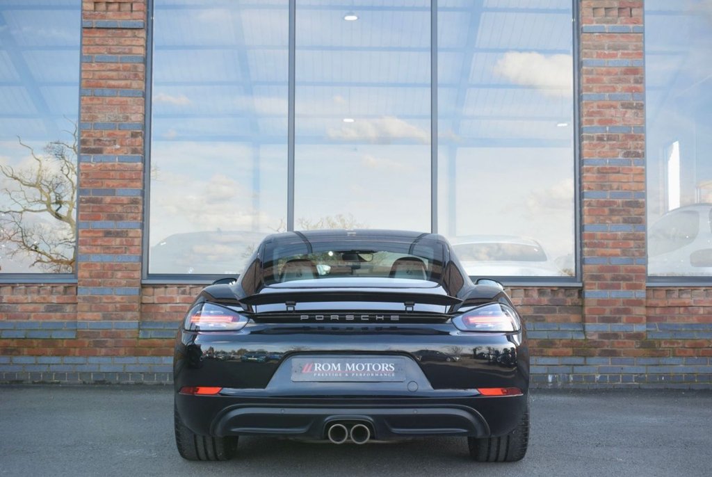 Used Porsche 718 Cayman 2019 for sale - 77680327: Photo 8