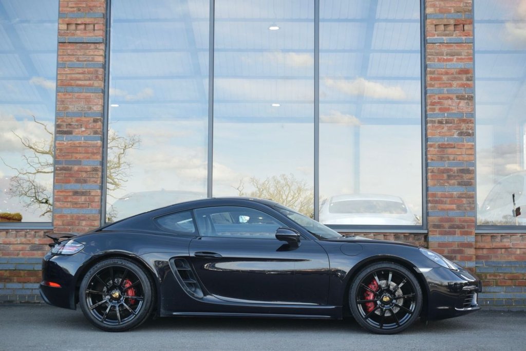 Used Porsche 718 Cayman 2019 for sale - 77680327: Photo 9