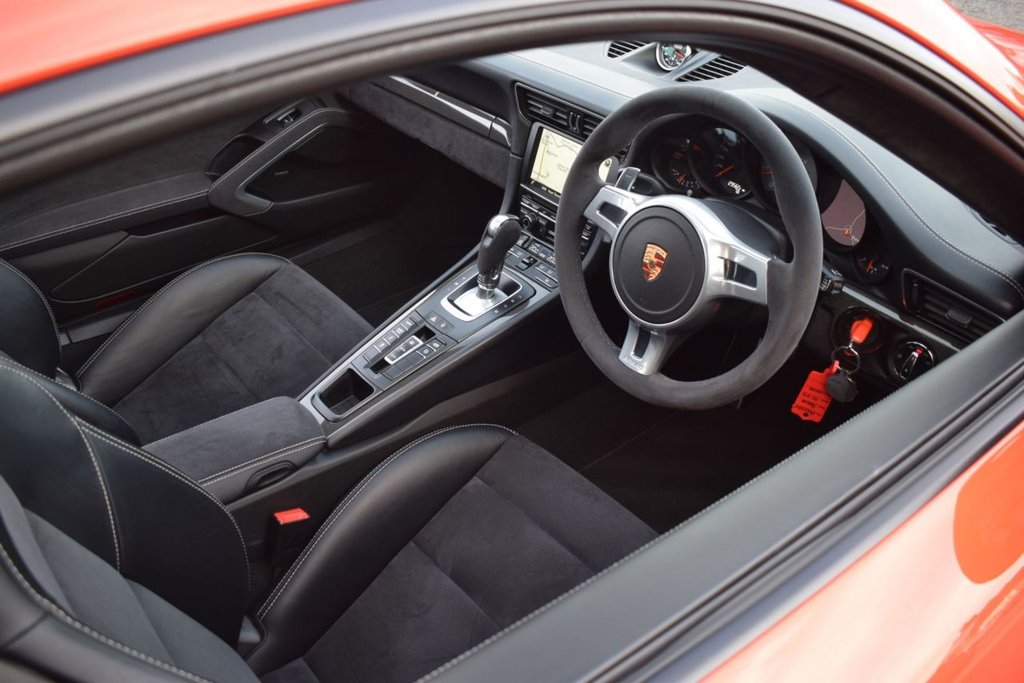 Used Porsche 911 2015 for sale - 76840994: Photo 3