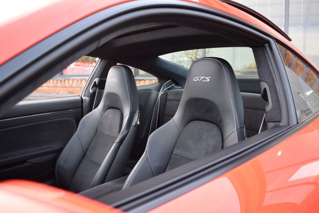 Used Porsche 911 2015 for sale - 76840994: Photo 39