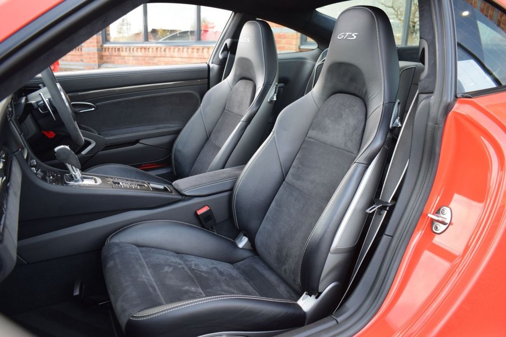 Used Porsche 911 2015 for sale - 76840994: Photo 41