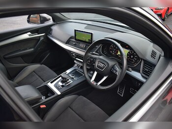Used Audi Q5 2019 for sale - 77199761: Photo