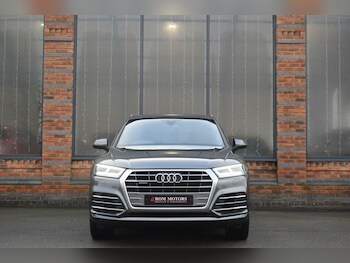 Used Audi Q5 2019 for sale - 77199761: Photo