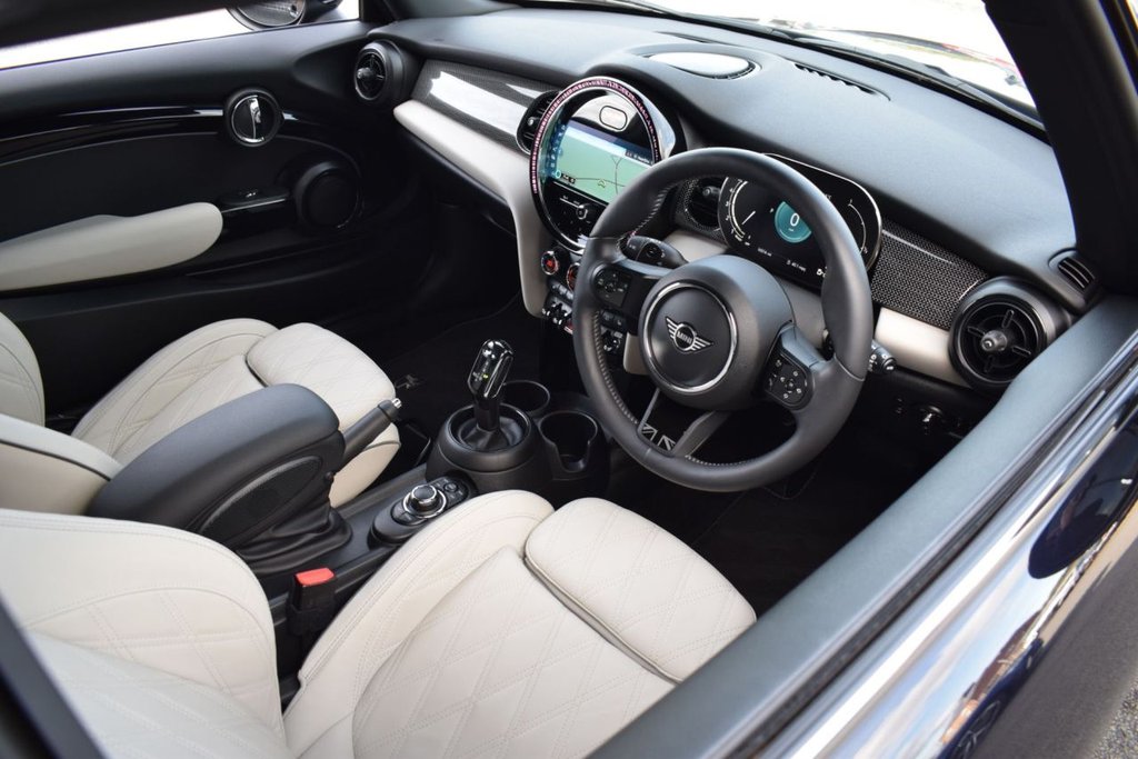 Used MINI Hatch 2021 for sale - 77407990: Photo 3