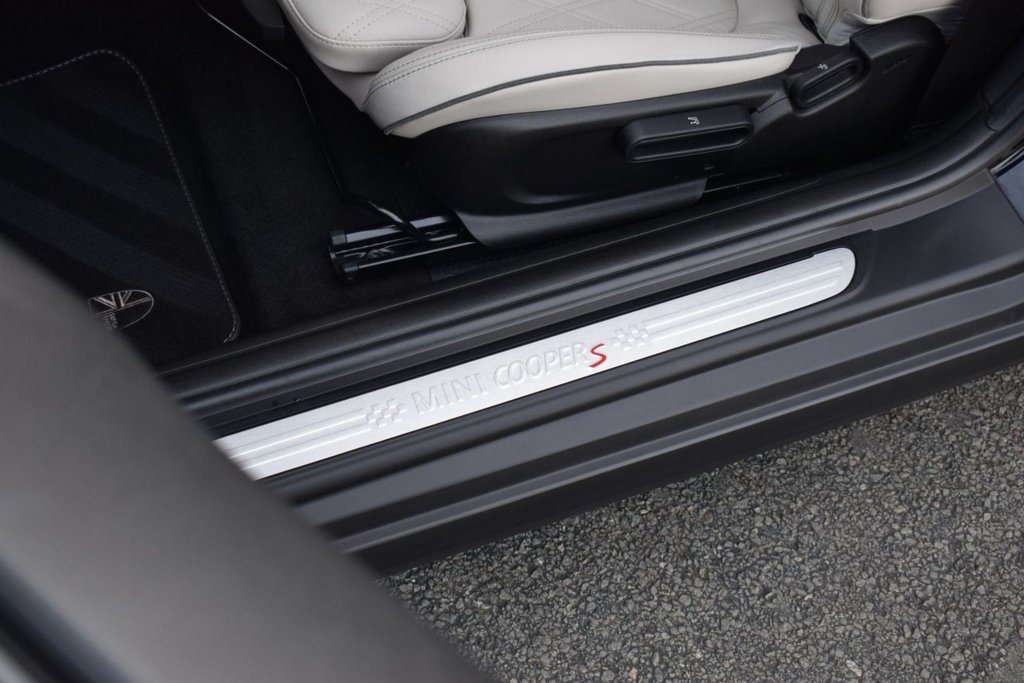 Used MINI Hatch 2021 for sale - 77407990: Photo 30