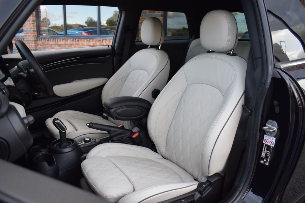 Used MINI Hatch 2021 for sale - 77407990: Photo 31