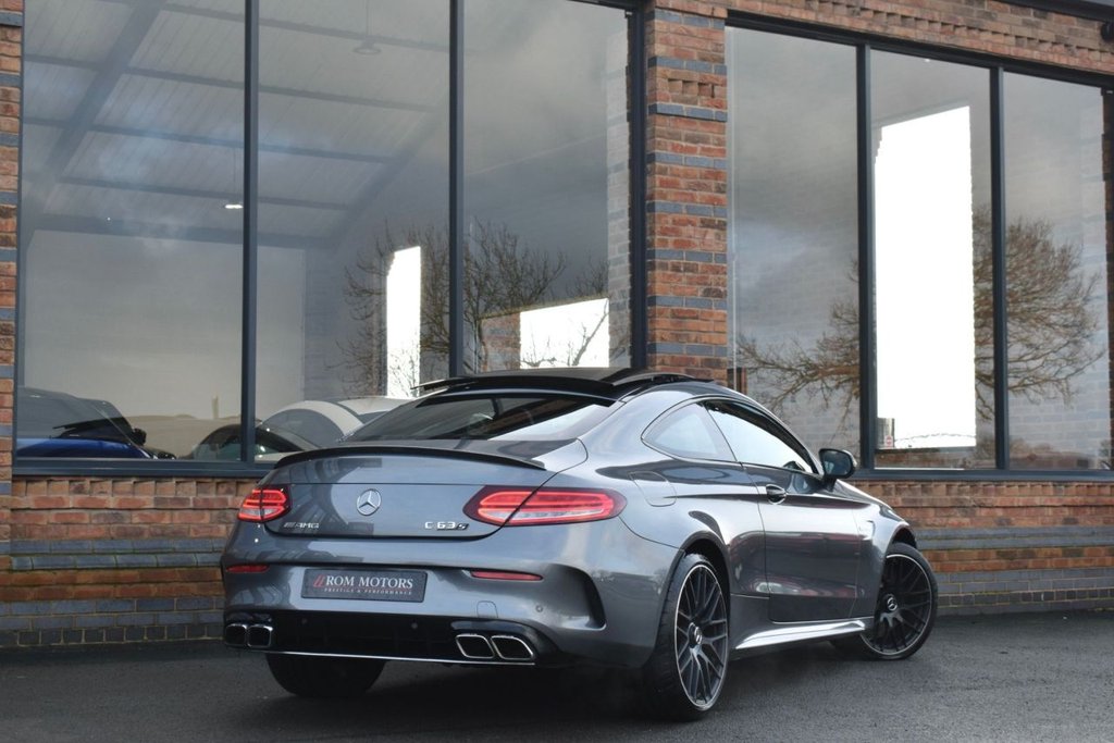 Used Mercedes-Benz C Class 2020 for sale - 77399837: Photo 2