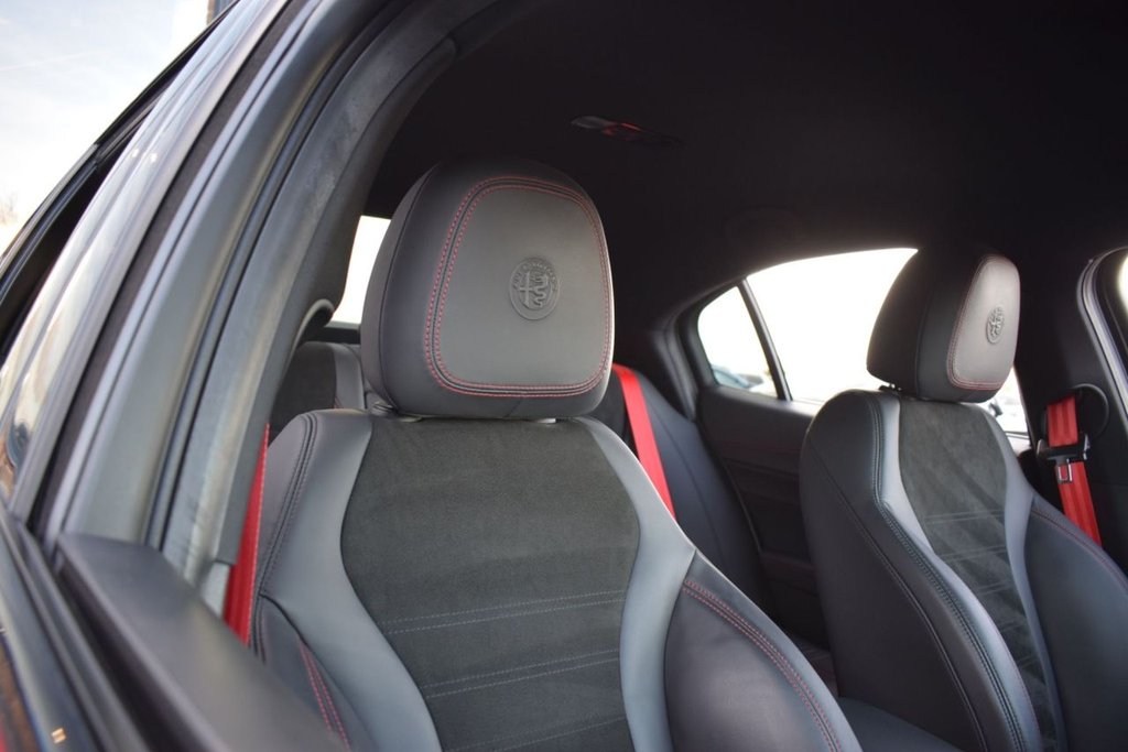 Used Alfa Romeo Giulia 2021 for sale - 76604728: Photo 17