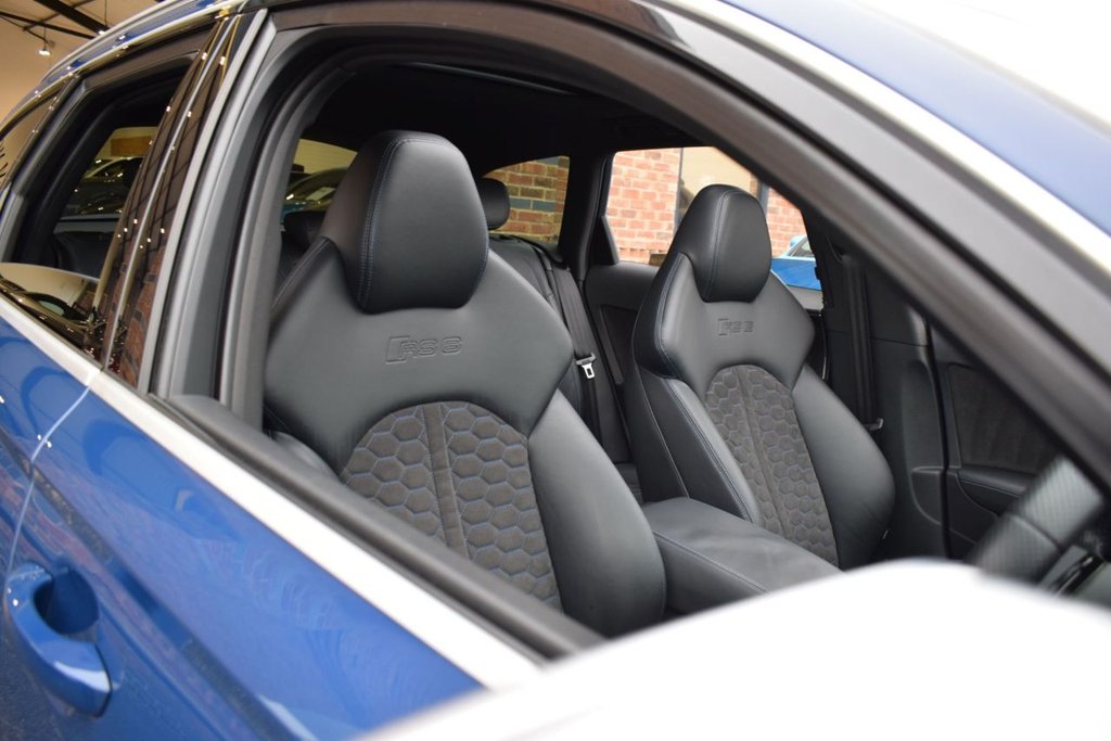 Used Audi RS6 2018 for sale - 76535509: Photo 15