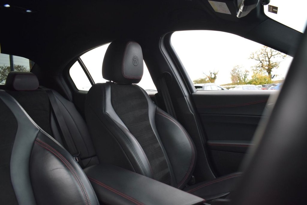 Used Alfa Romeo Giulia 2019 for sale - 76396468: Photo 19