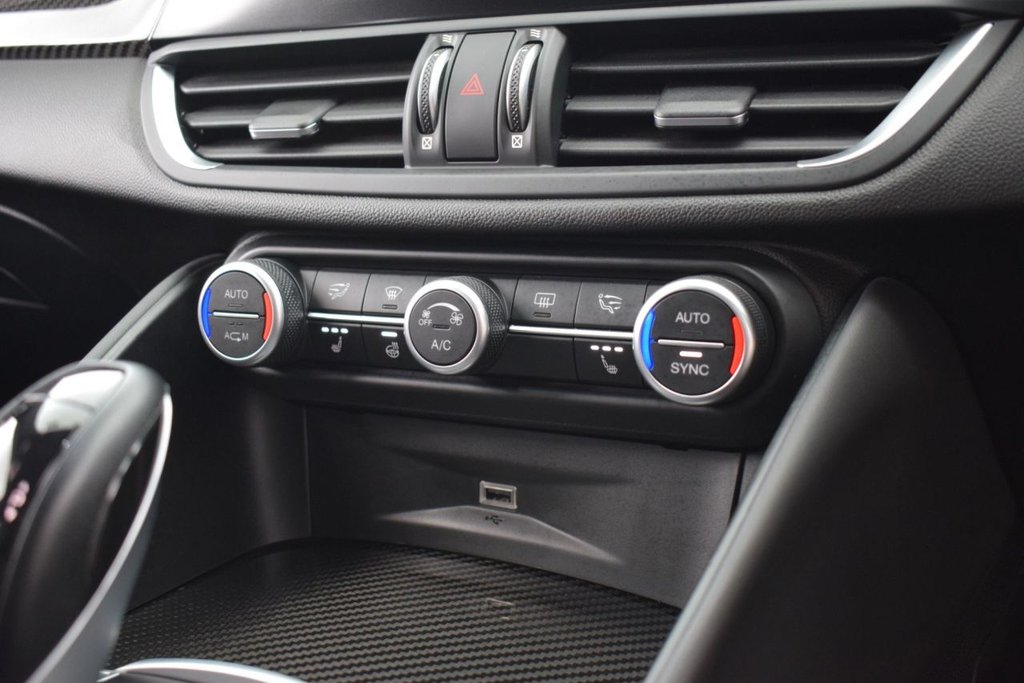 Used Alfa Romeo Giulia 2019 for sale - 76396468: Photo 21