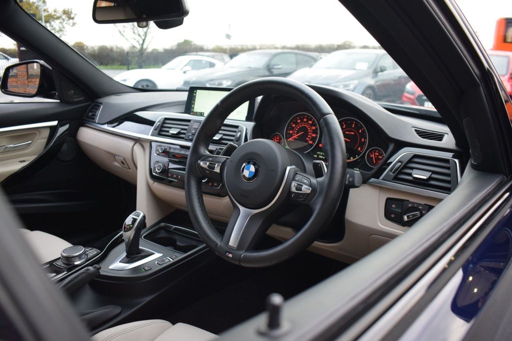 Used BMW 3 Series 2018 for sale - 76604339: Photo 15