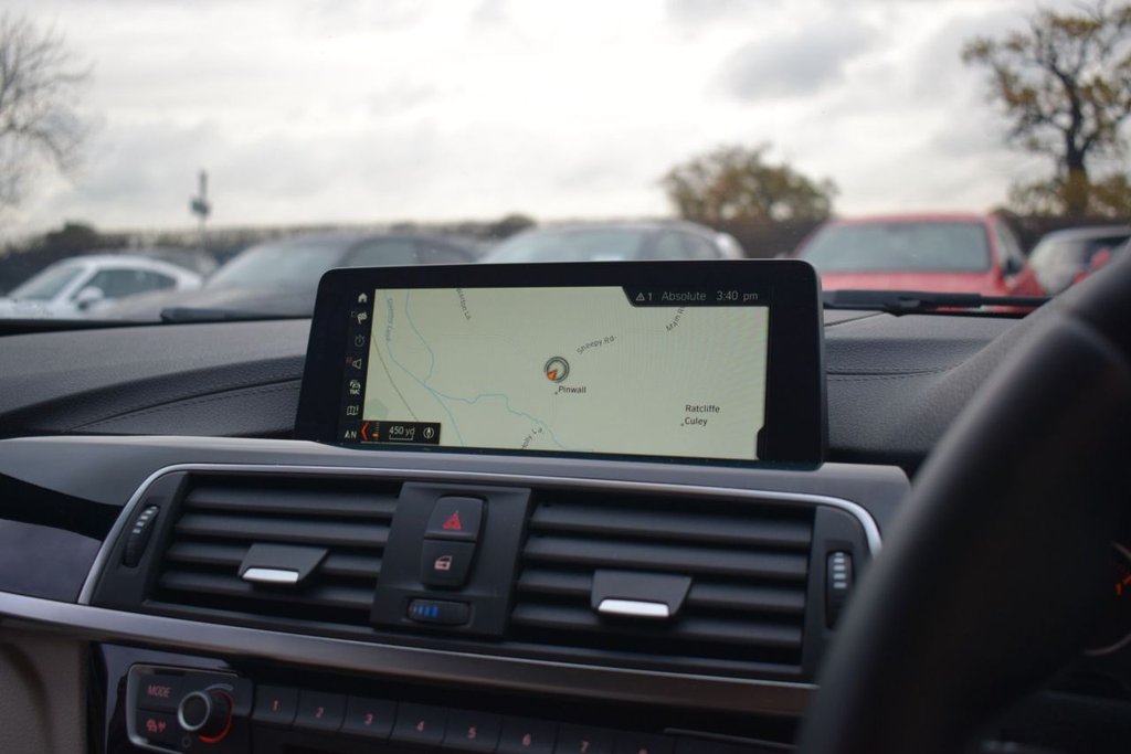 Used BMW 3 Series 2018 for sale - 76604339: Photo 31