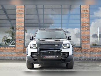 Used Land Rover Defender 2021 for sale - 79578824: Photo
