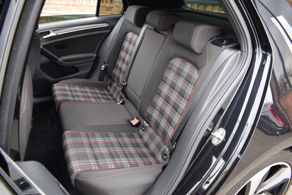 Used Volkswagen Golf 2018 for sale - 77990846: Photo 22