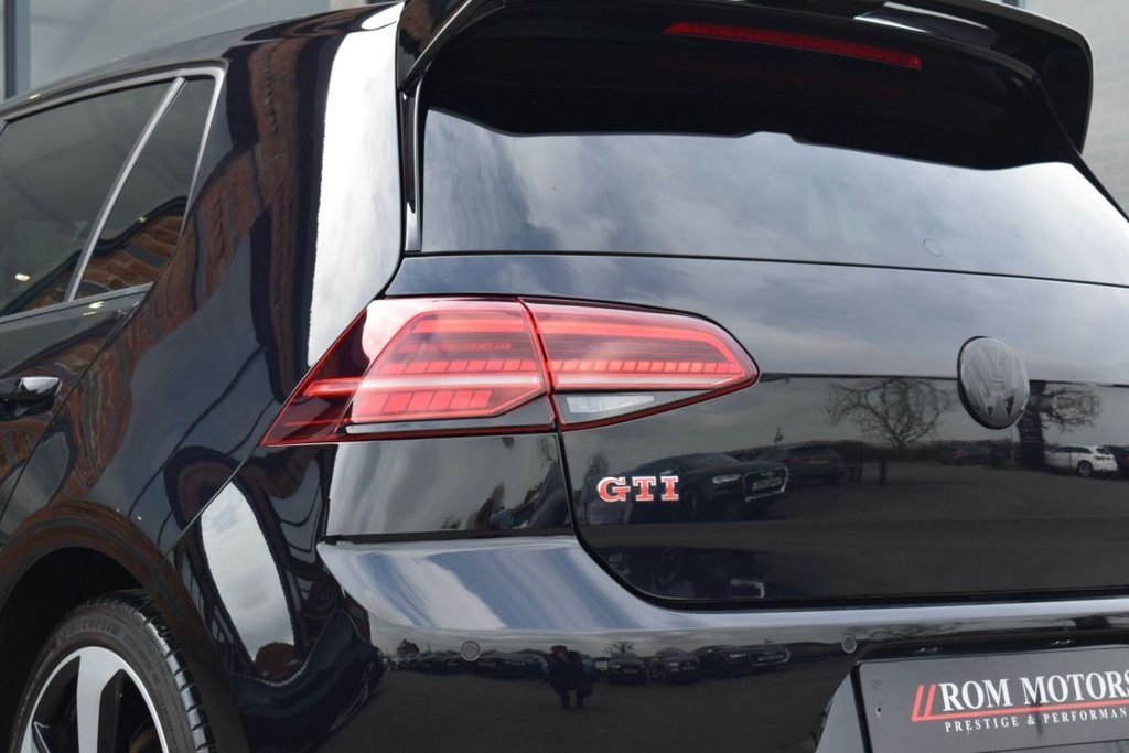 Used Volkswagen Golf 2018 for sale - 77990846: Photo 46