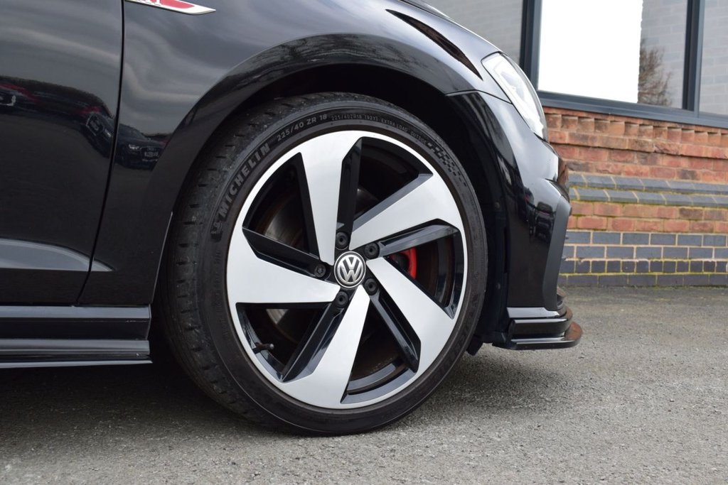 Used Volkswagen Golf 2018 for sale - 77990846: Photo 50