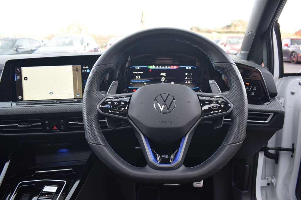 Used Volkswagen Golf 2023 for sale - 76604596: Photo 10