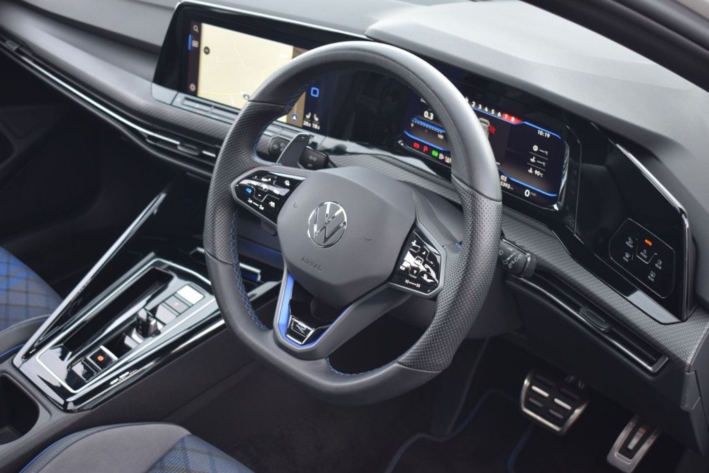 Used Volkswagen Golf 2023 for sale - 76604596: Photo 15