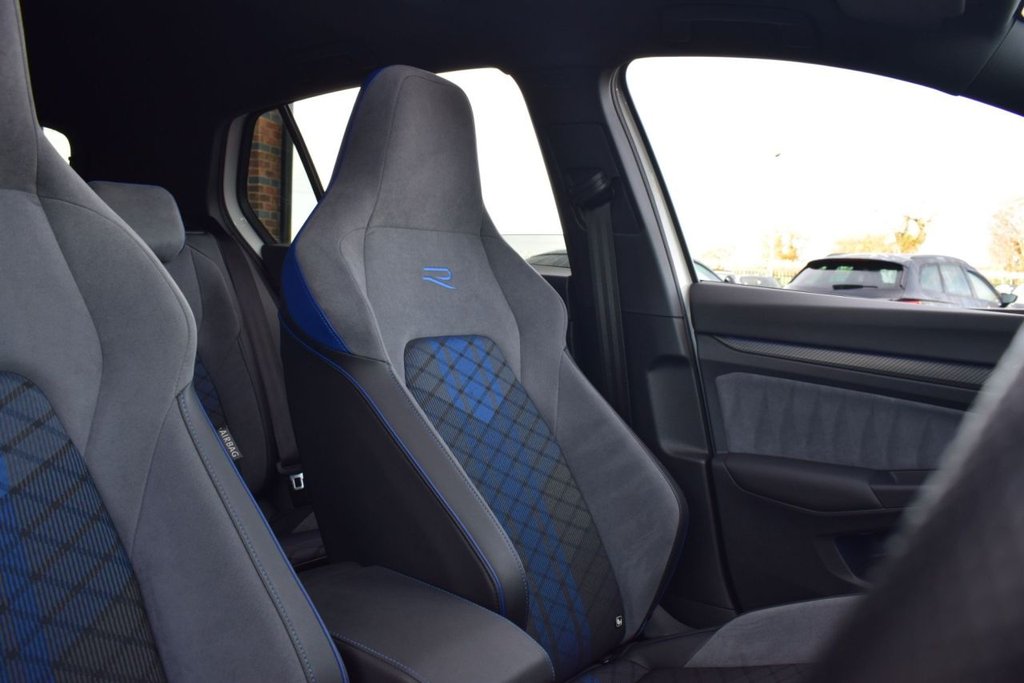 Used Volkswagen Golf 2023 for sale - 76604596: Photo 18