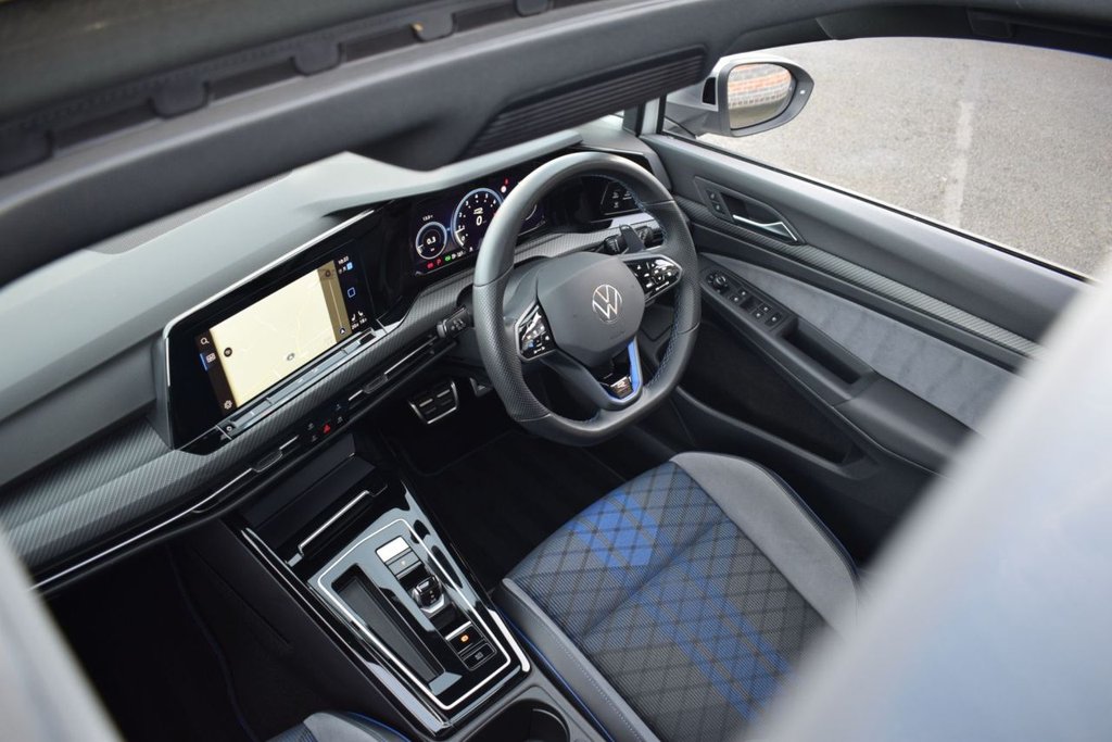 Used Volkswagen Golf 2023 for sale - 76604596: Photo 28