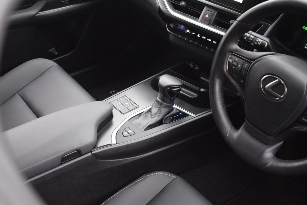 Used Lexus UX 2023 for sale - 77302151: Photo 13