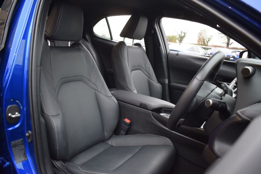 Used Lexus UX 2023 for sale - 77302151: Photo 14